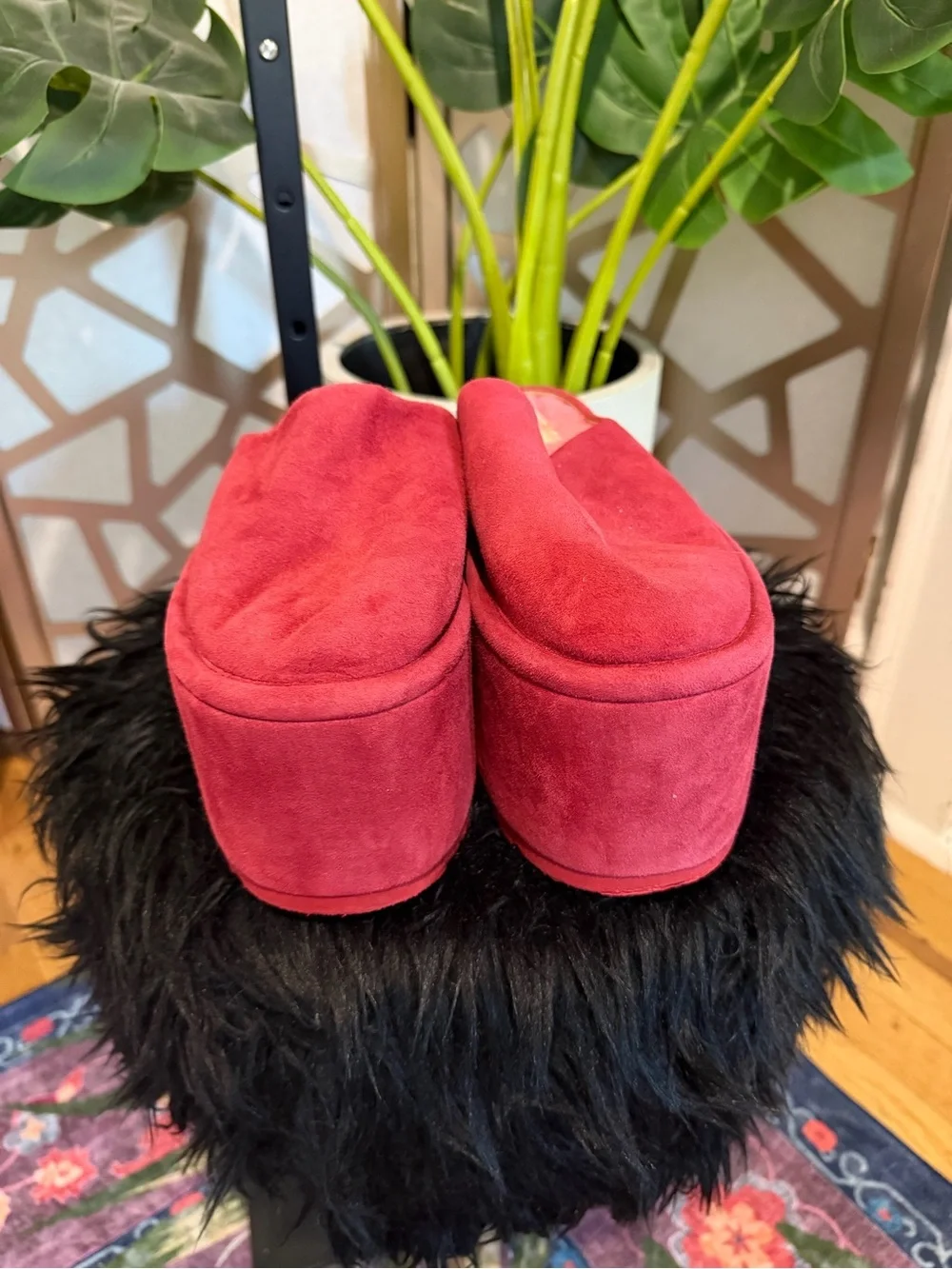 UGG x Molly Goddard Platform Clogs Red Suede Shearling Slides Women’s 8